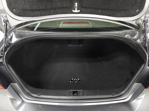 Used 2015 INFINITI Q70 3.7 w/ Deluxe Touring Package image 7