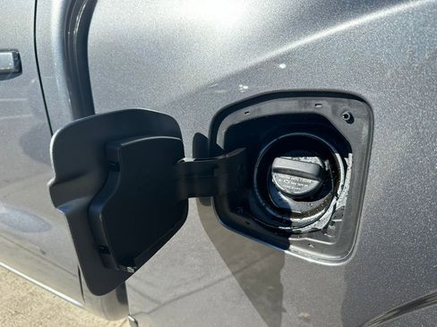 New 2026 Nissan Frontier SV w/ SV Convenience Package image 30