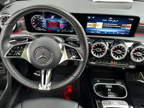 Certified 2025 Mercedes-Benz CLA 250 4MATIC image 29