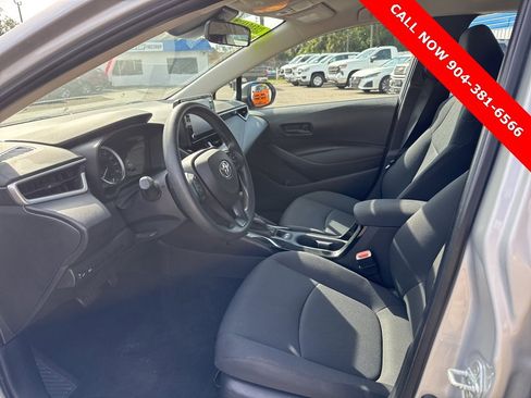 Used 2022 Toyota Corolla LE image 10
