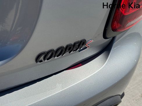 Used 2024 MINI Cooper S image 25