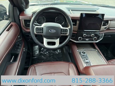 Used 2024 Ford Expedition Limited image 22
