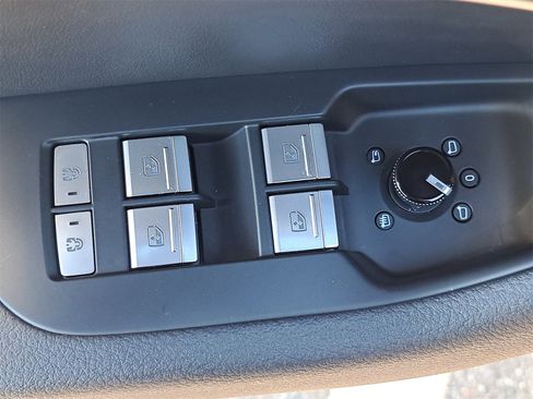 Certified 2025 Audi A6 3.0T Premium w/ Convenience Plus Package image 32