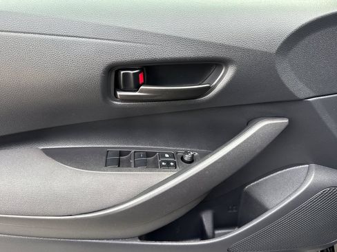 Certified 2025 Toyota Corolla LE w/ LE Premium Package FWD image 10