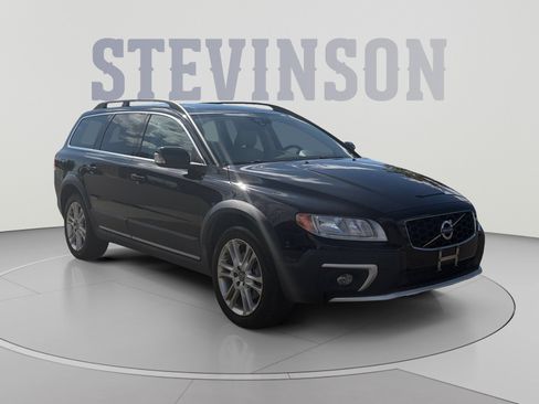 Used 2016 Volvo XC70 T5 Premier w/ Protection Package AWD/4WD image 7
