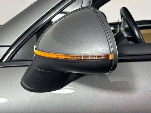 Used 2016 Porsche Cayenne S image 20