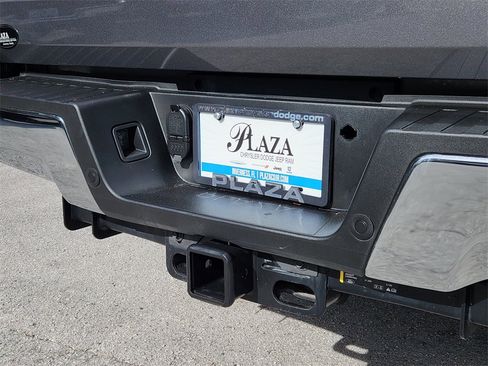 Used 2021 Ford F250 Lariat w/ Lariat Ultimate Package image 11