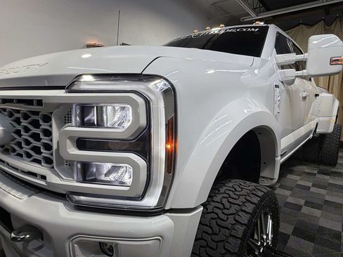Used 2024 Ford F450 Lariat w/ Chrome Package AWD/4WD image 8