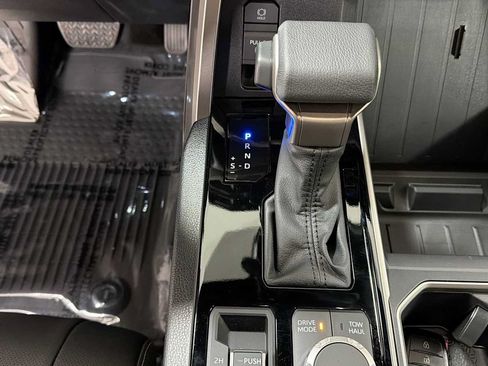 New 2026 Toyota Tundra SR5 AWD/4WD image 22