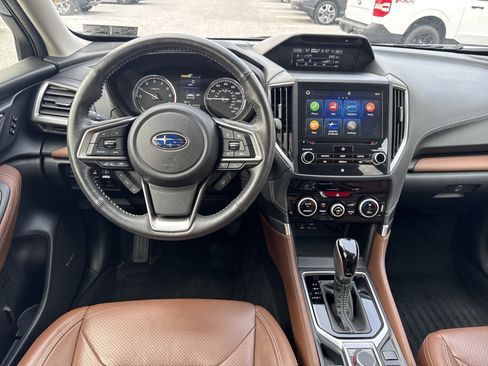 Used 2019 Subaru Forester Touring AWD/4WD image 2