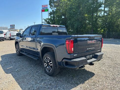 Used 2020 GMC Sierra 1500 AT4 w/ AT4 Premium Package AWD/4WD image 2
