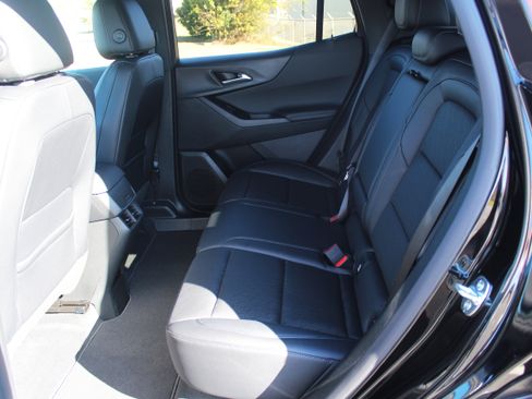 New 2026 Chevrolet Equinox LT image 43