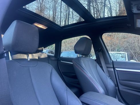 Used 2018 BMW 330i Gran Turismo xDrive 330i xDrive image 19