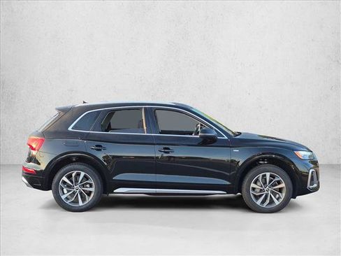 Certified 2023 Audi Q5 2.0T Premium Plus w/ Premium Plus Package AWD/4WD image 4