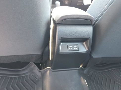 Used 2026 Toyota Corolla LE FWD image 12