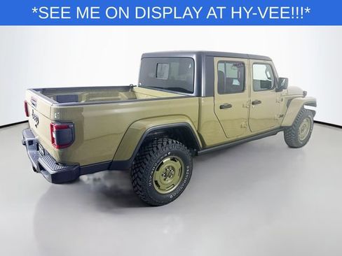 New 2026 Jeep Gladiator Sport AWD/4WD image 7