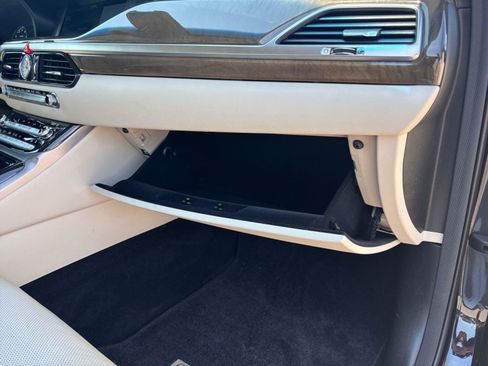 Used 2019 Genesis G90 5.0 Ultimate AWD/4WD image 53