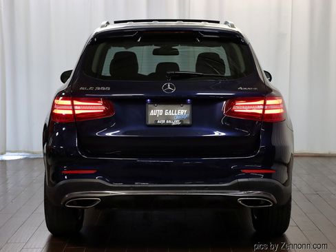 Used 2017 Mercedes-Benz GLC 300 GLC 300 4MATIC SUV w/ Premium 2 Package image 7