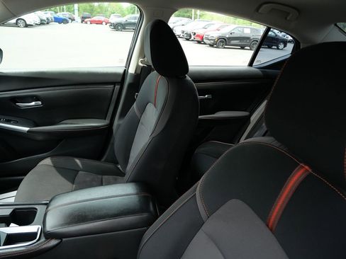 Used 2020 Nissan Sentra SR w/ Electronics Package FWD image 11