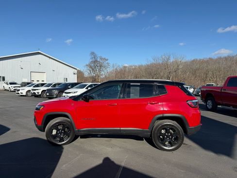 Used 2023 Jeep Compass Trailhawk w/ Trailer Tow Group image 6