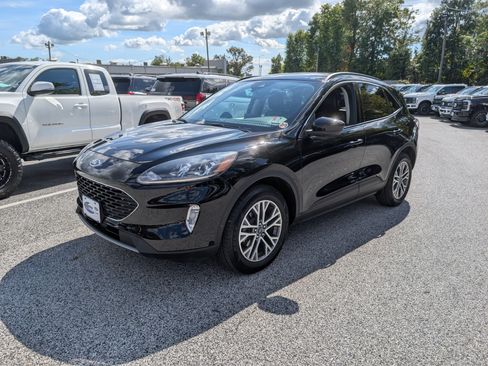 Certified 2022 Ford Escape SEL image 2