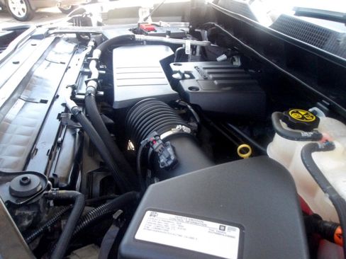 Used 2020 Chevrolet Silverado 1500 Custom w/ Custom Value Package image 27