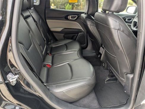 Used 2025 Jeep Compass Limited AWD/4WD image 27