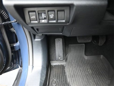 Used 2023 Subaru Outback Limited w/ Popular Package #2 image 16