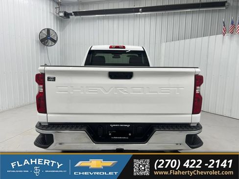 Used 2025 Chevrolet Silverado 2500 W/T w/ WT Convenience Package AWD/4WD image 4