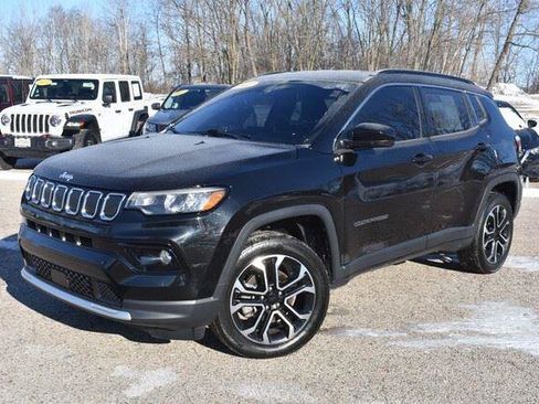Used 2022 Jeep Compass Limited AWD/4WD image 13