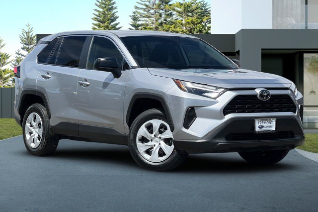 Used 2025 Toyota RAV4 LE FWD image 2