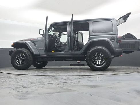 Used 2026 Jeep Wrangler Unlimited Rubicon AWD/4WD image 55