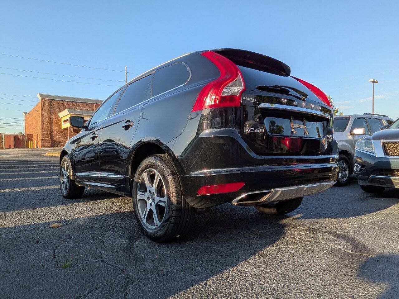 Used 2014 Volvo XC60 T6 AWD/4WD image 23