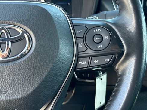 Used 2021 Toyota Corolla SE FWD image 16