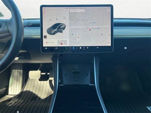 Used 2019 Tesla Model 3 Long Range image 12
