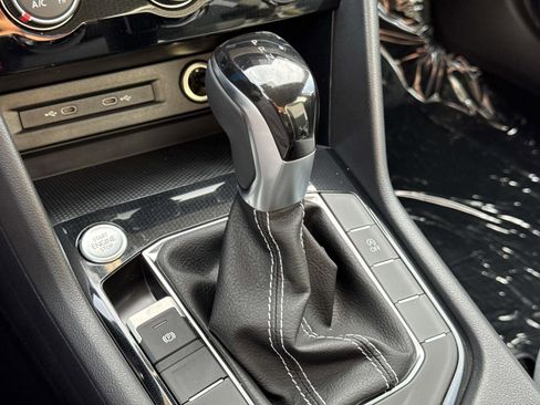 New 2026 Volkswagen Taos S image 24