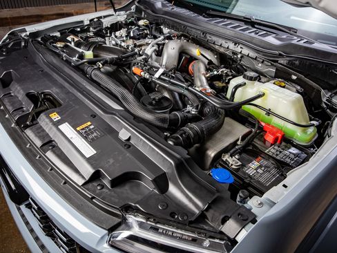 Used 2026 Ford F450 Platinum w/ Platinum Plus Package image 40