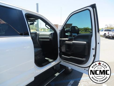 Used 2020 Ford F350 Platinum w/ FX4 Off-Road Package AWD/4WD image 56