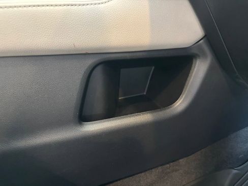 Used 2024 Toyota Grand Highlander AWD image 23