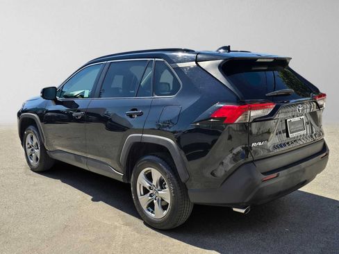 Used 2024 Toyota RAV4 XLE FWD image 5