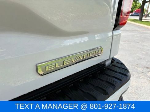 Used 2023 GMC Sierra 1500 Elevation AWD/4WD image 8