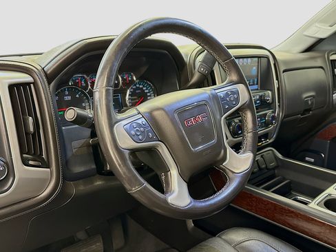 Used 2018 GMC Sierra 1500 SLT image 18