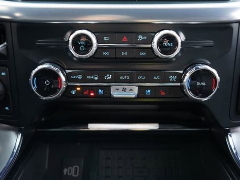 Used 2025 Ford F150 Lariat w/ Equipment Group 501A Mid image 57