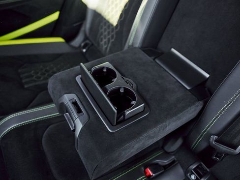 Used 2024 Lamborghini Urus Performante AWD/4WD image 55