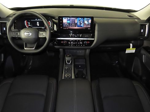 New 2026 Nissan Pathfinder SL AWD/4WD image 12