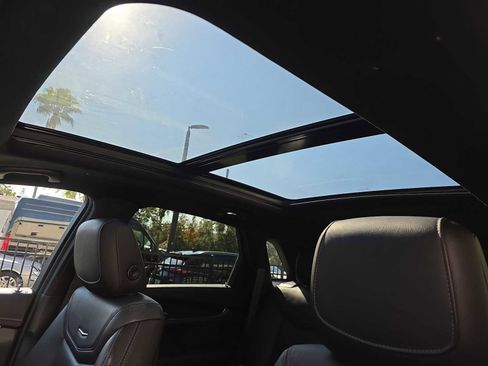 Used 2020 Cadillac XT5 Premium Luxury image 27