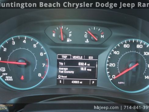 Used 2023 Chevrolet Malibu LT image 17