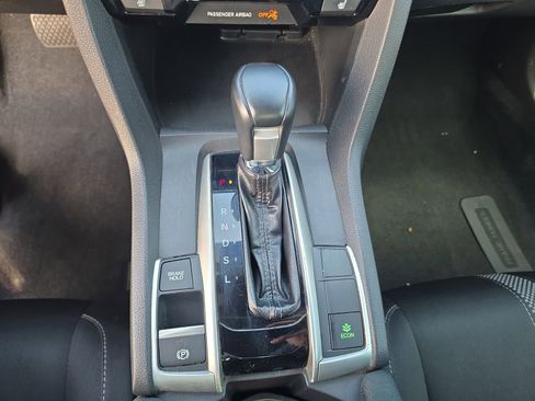 Used 2020 Honda Civic EX image 18