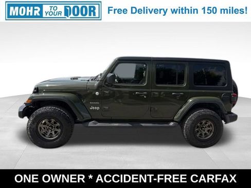 Used 2022 Jeep Wrangler Unlimited Sahara w/ LED Lighting Group AWD/4WD image 2