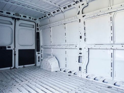 Used 2023 RAM ProMaster 2500 FWD image 19
